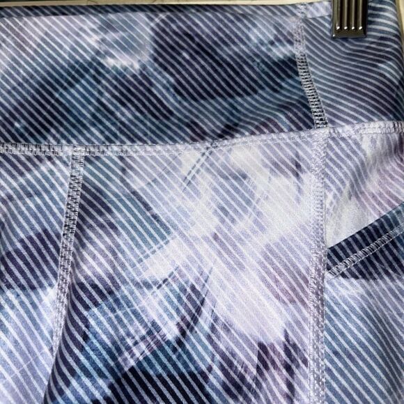 Girls Contour High Waist Capri Purple Leggings w Mesh All In Motion M (7/8) - Picture 2 of 6